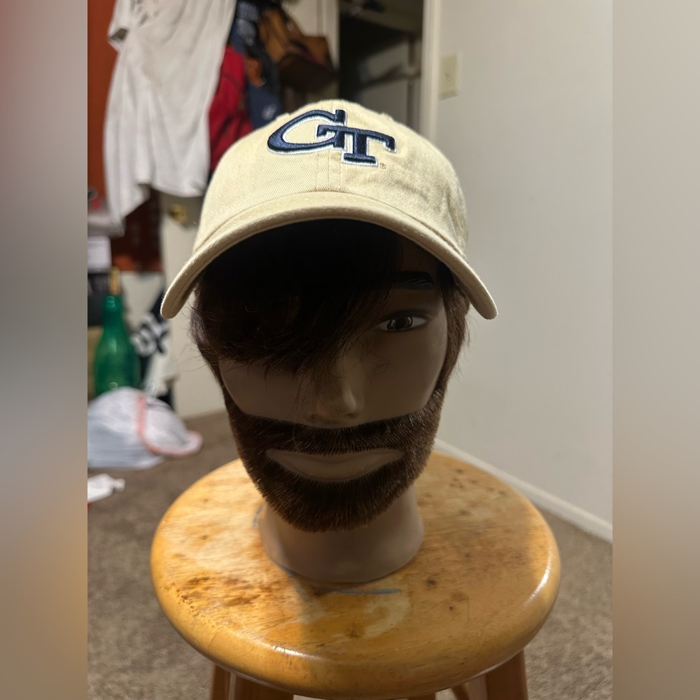 Vintage NCAA Georgia Tech “triple yellow” hat 00s